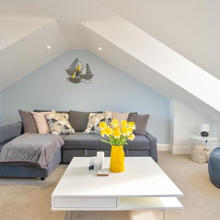 Stylish Herne Bay Apartment By The Sea Eksteriør billede